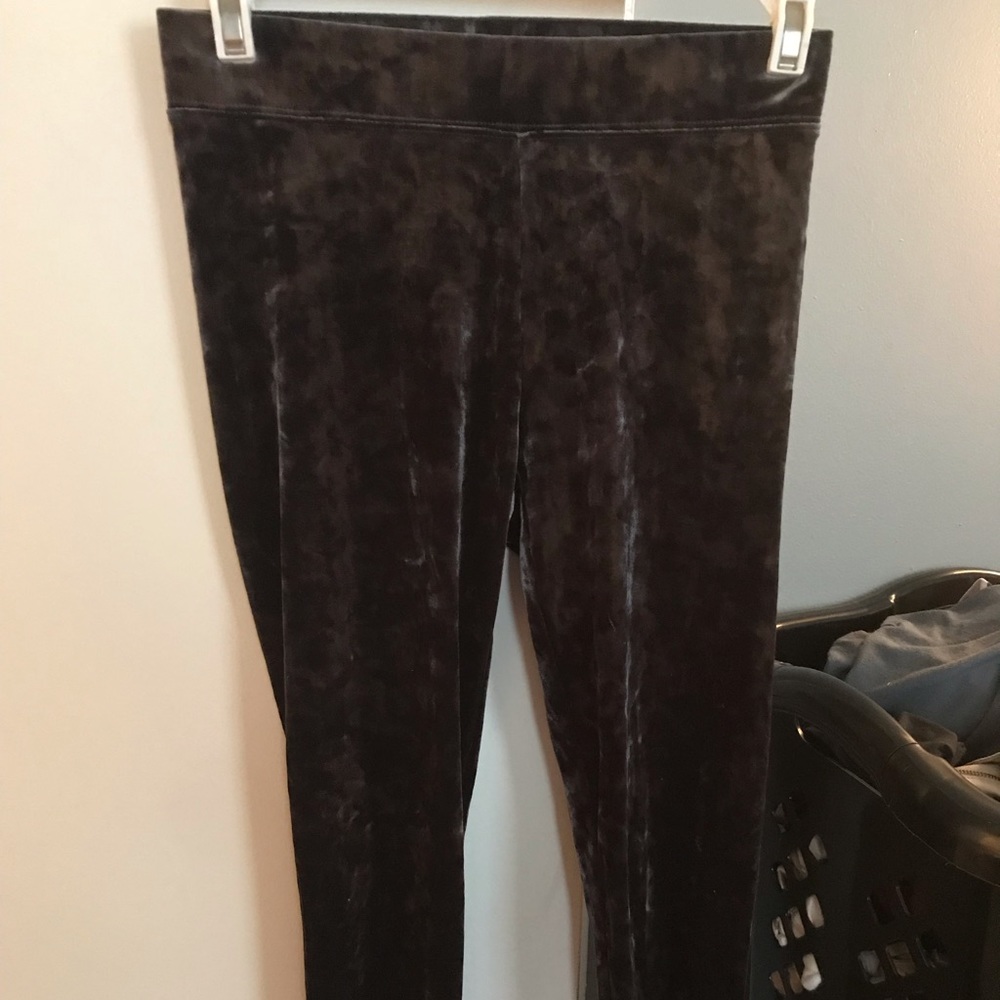 American Eagle Velvet Leggings